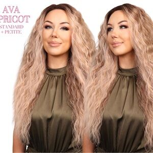 Chelsey Smith Cosmetics Ava Apricot Gluelesss Wig